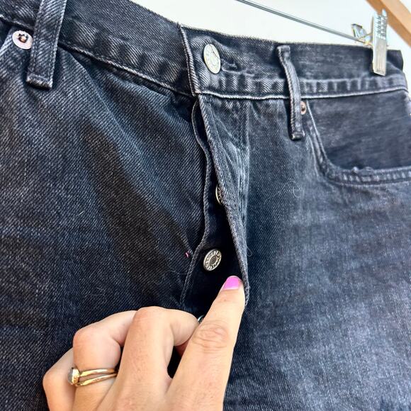 New Agolde Parker Vintage Cut Off Jean Shorts Button Fly Black Curse 30 - Picture 5 of 9